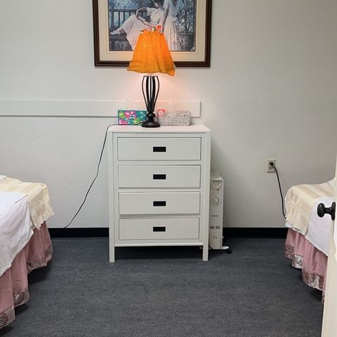 Goldenray Foot Spa, massage spa in Roseburg, OR